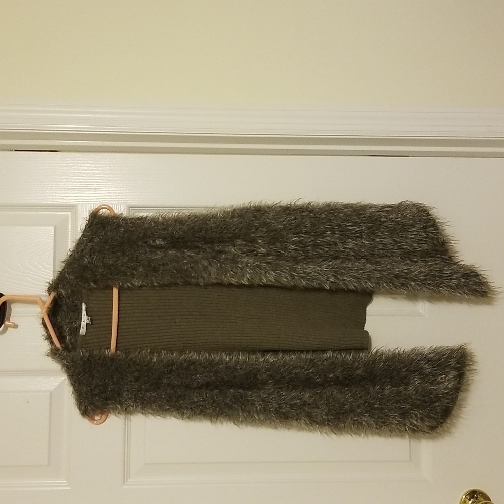 New Cabi alpaca faux fur vest